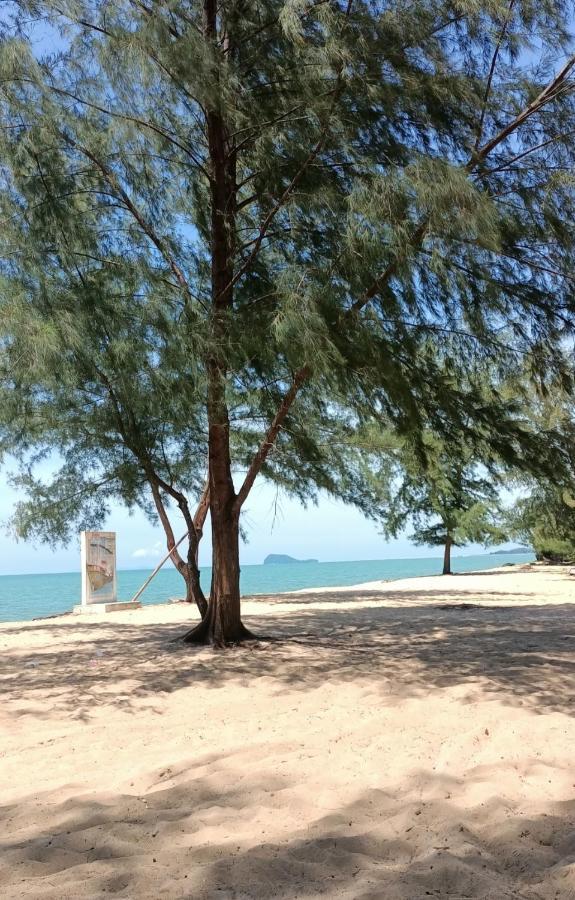 Rayyan Homestay Cherang Ruku المظهر الخارجي الصورة